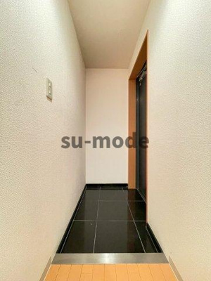 【エントランス】 | ラ・メゾン甲燿