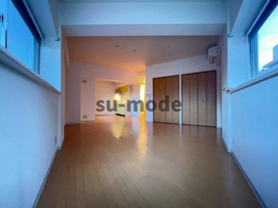 【居間・リビング】 | ラ・メゾン甲燿