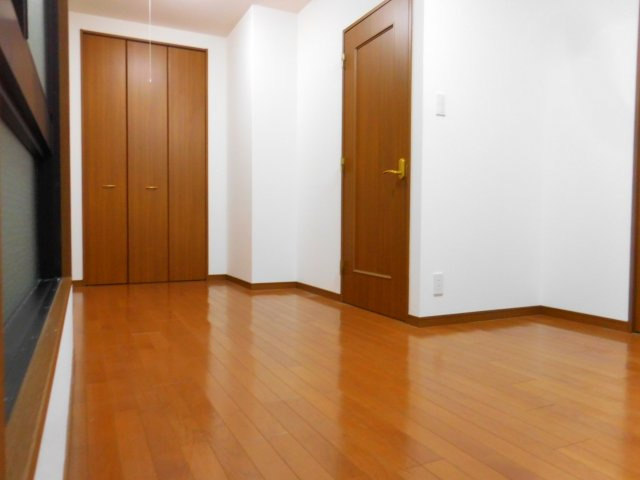 【寝室】 | セレブ高槻北園町