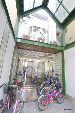 昭和グランドハイツ第２菅栄　仲介手数料無料のエントランス