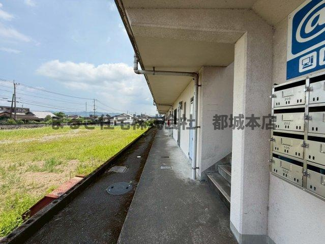 清藤マンションのエントランス