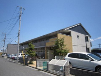 【外観】 | 2沿線利用可能な「センター北」駅より徒歩5分の好立地！駅近で通勤通学・お買物にも便利な立地の2階建てアパートです☆