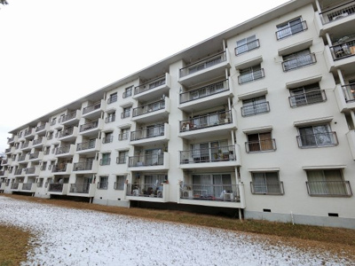 【外観】 | たまプラーザ団地4街区5号棟 | 閑静な住宅街に立地