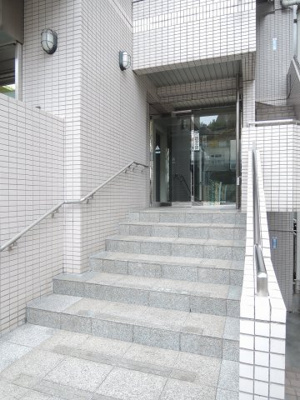 【エントランス】 | カインドステージ横浜台町