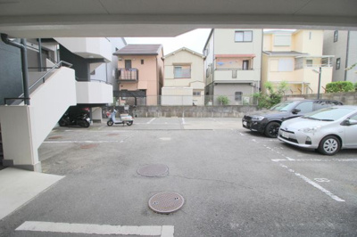 【駐車場】 | ベルヴュー赤阪