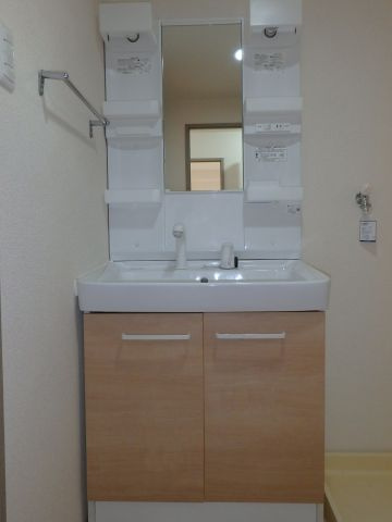 ネクスト倉田　東館の洗面所|ネクスト倉田（岡山市中区倉田）RC賃貸マンション