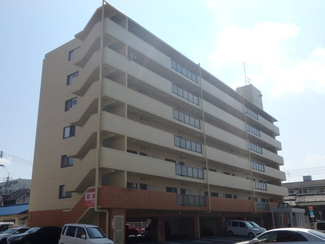 ネクスト倉田　東館の外観|ネクスト倉田（岡山市中区倉田）RC賃貸マンション
