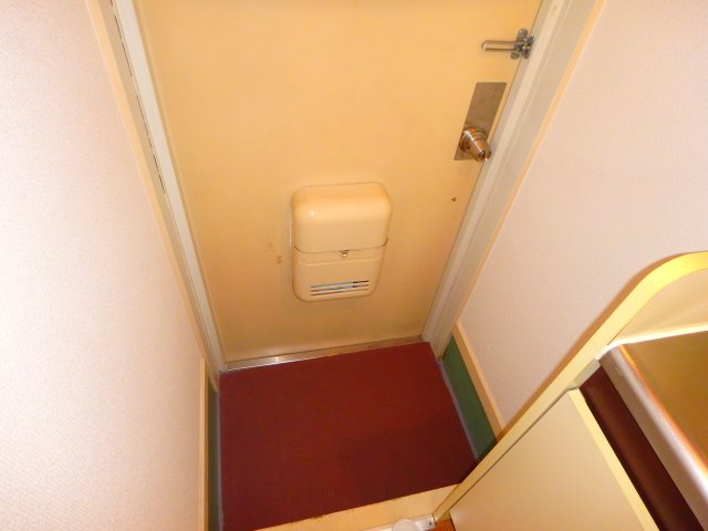 パンシオン元住吉の玄関