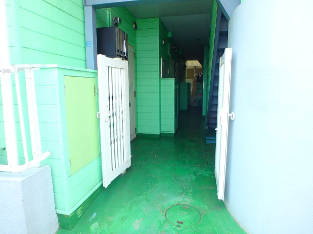 パンシオン元住吉のエントランス