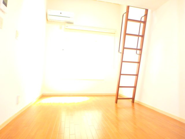 パンシオン元住吉の居間・リビング