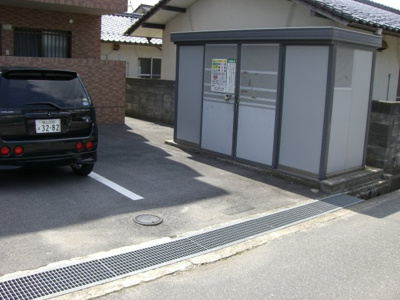 【設備】 | アルヴェールマンション | 大きなダストボックス