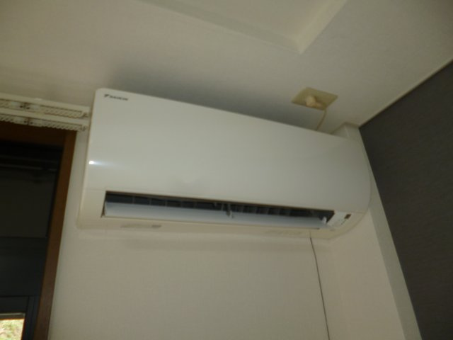 コンフォース亀山Ⅰの玄関|シューズボックス