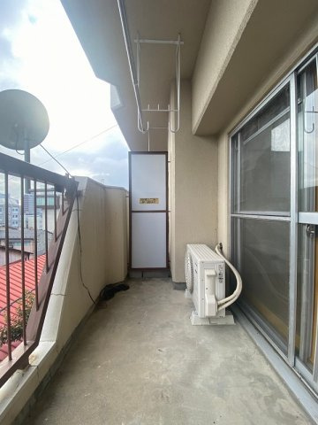 三和マンションのバルコニー