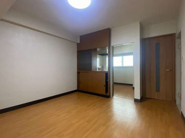 三和マンションの内装