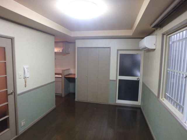 リバーライズ永和の洋室