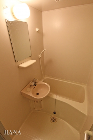 メゾンプレミールの浴室