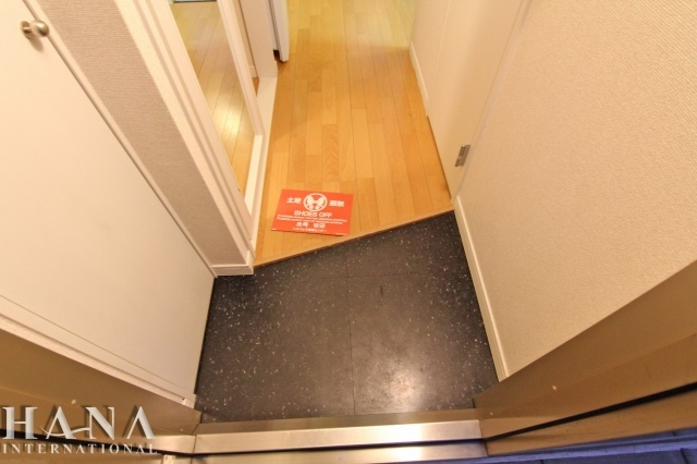 メゾンプレミールの玄関