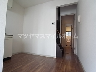 【居間・リビング】 | 三箇1丁目テラスハウス