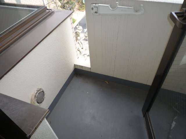 ドエル本郷のバルコニー|※写真は同タイプの別室になります