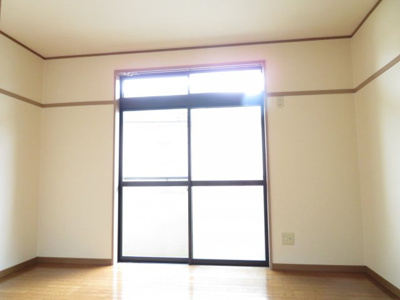 【洋室】 | アレストハシモト | 2F　南洋室
