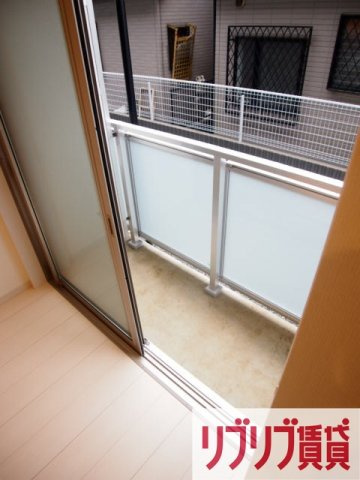 リブリ・カーサシエテのバルコニー