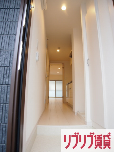 リブリ・カーサシエテの玄関