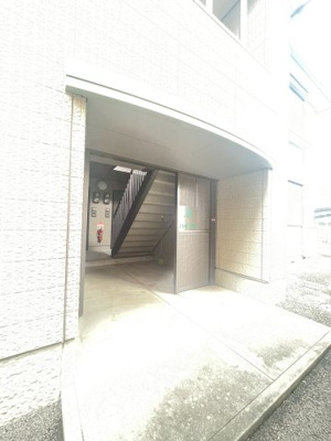【エントランス】 | 翠ハイツC