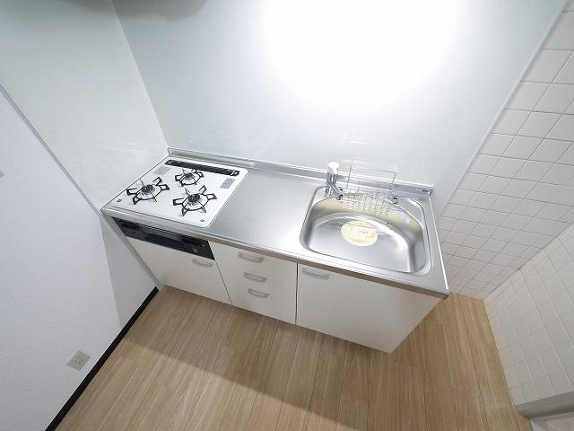 レインボーマンション瓦町のキッチン|キッチンでお料理をお楽しみください