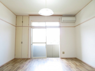 【居間・リビング】 | アレスト・アライ