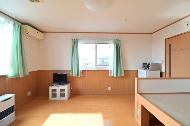【洋室】 | ハイム幸A | コンパクトで使いやすい洋室です