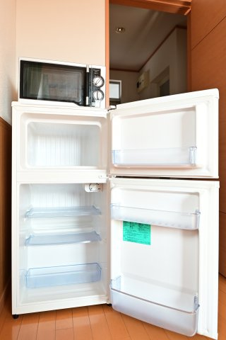 【設備】 | ハイム幸A | 上が冷凍室、下が冷蔵室