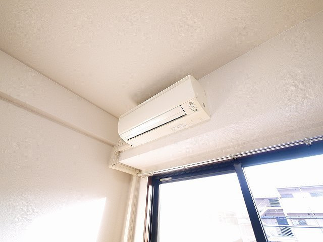 万葉Ⅰ（マンション万葉Ⅰ）の設備|エアコン