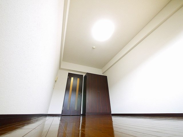 万葉Ⅰ（マンション万葉Ⅰ）の居間・リビング|おしゃれなリビングです