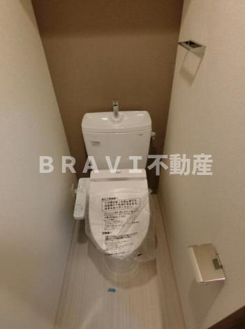 プレサンス谷町七丁目Ⅱ　BRAVI不動産のトイレ|【プレサンス谷町七丁目Ⅱ】清潔感のあるトイレです