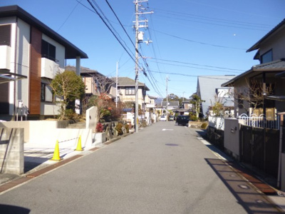 【前面道路含む現地写真】 | 大津市水明二丁目24-2　戸建て | 前面道路