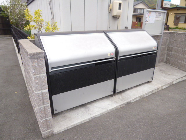 リアンのその他共用部分|敷地内ゴミステーション