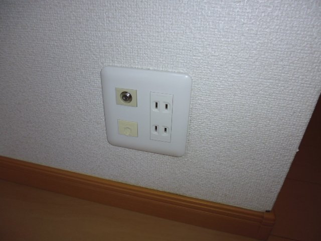 倉敷市中畝２丁目のアパートのその他|ＴＶジャック、電話モジュラー