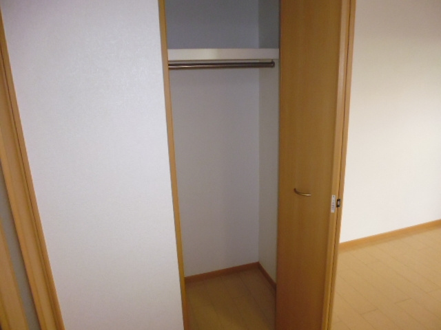 倉敷市中畝２丁目のアパートの収納|クローゼット