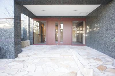 【エントランス】 | エンゼルハイム大濠 | 清潔なエントランスです