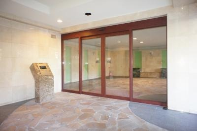 【ロビー】 | エンゼルハイム大濠 | 建物の内部です