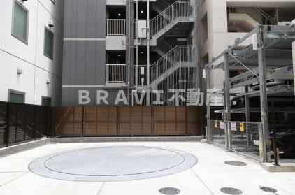 ザ・パークハビオ天満橋　BRAVI不動産の駐車場|【ザ・パークハビオ天満橋】駐車場があります