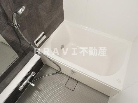 ザ・パークハビオ天満橋　BRAVI不動産の浴室|【ザ・パークハビオ天満橋】日々の疲れを癒すお風呂付です
