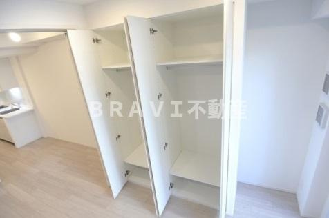 ザ・パークハビオ天満橋　BRAVI不動産の収納|【ザ・パークハビオ天満橋】大きなスペースがあり、収納には困りません