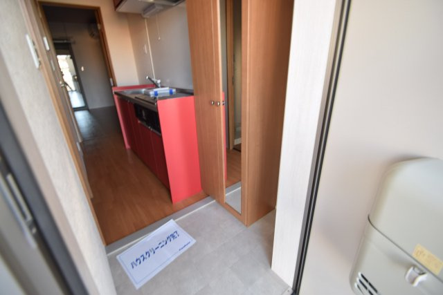 オークス夏見台の玄関|玄関から室内