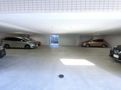 【駐車場】 | セルアージュ金沢八景イストワール | 平置き駐車場