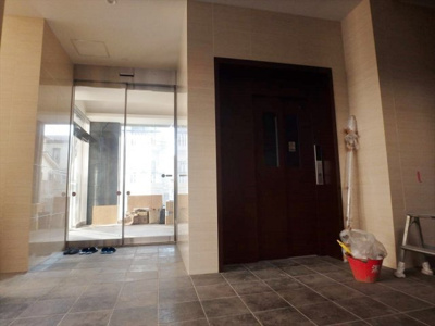 【エントランス】 | チッタカーザビアンカⅢ