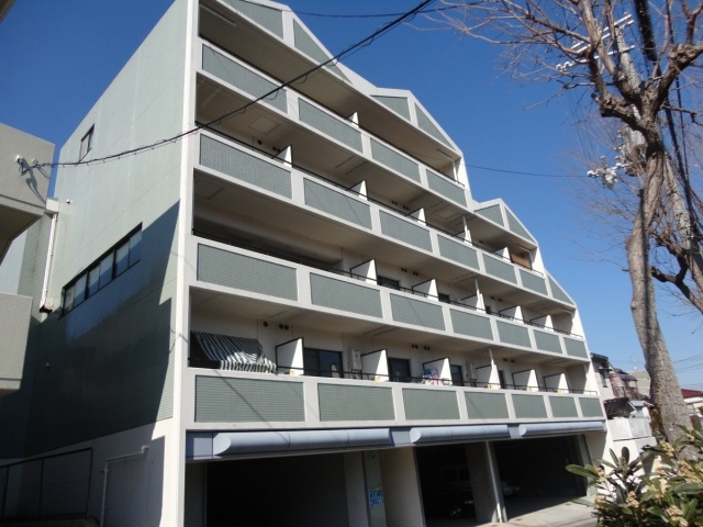 クローバメゾン伊川谷