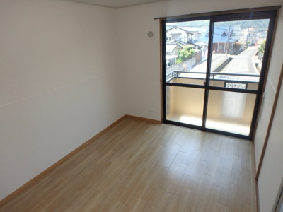 【洋室】 | フォンティーヌＢ | 西中新田　フォンテーヌB　2LDK　南洋室