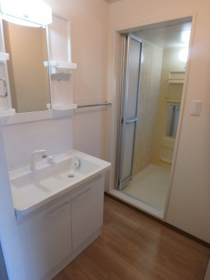 【洗面所】 | フォンティーヌＢ | 西中新田　フォンテーヌB　2LDK　洗面所