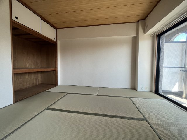 【和室】 | 紫央里マンション